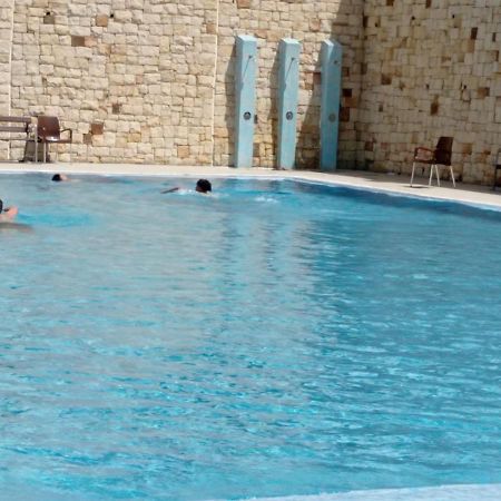 Résidence neuve avec piscine M’diq Esterno foto