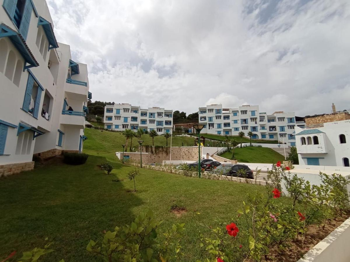 Résidence neuve avec piscine M’diq Esterno foto